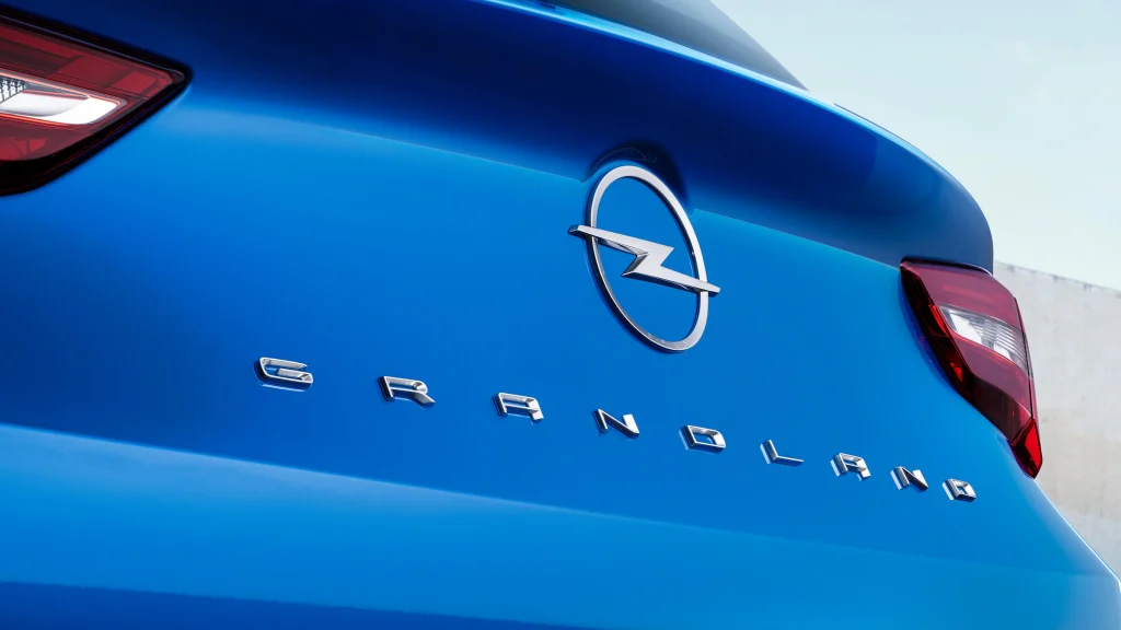 opel_grandland_range_16x9_gr22_e01_042